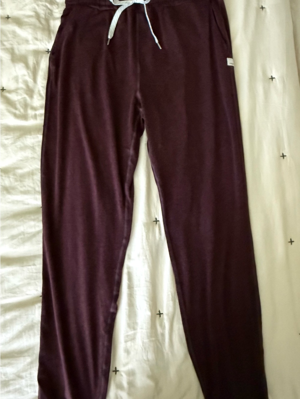 Vuori Women’s Performance Jogger – Long Inseam, medium